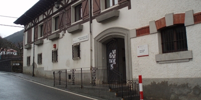 Centro de salud de Isaba